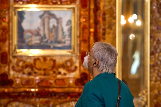 Музей-заповедник "Царское Село" под Петербургом открыл свои парки для посетителей