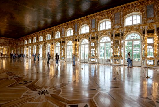 Музей-заповедник "Царское Село" под Петербургом открыл свои парки для посетителей