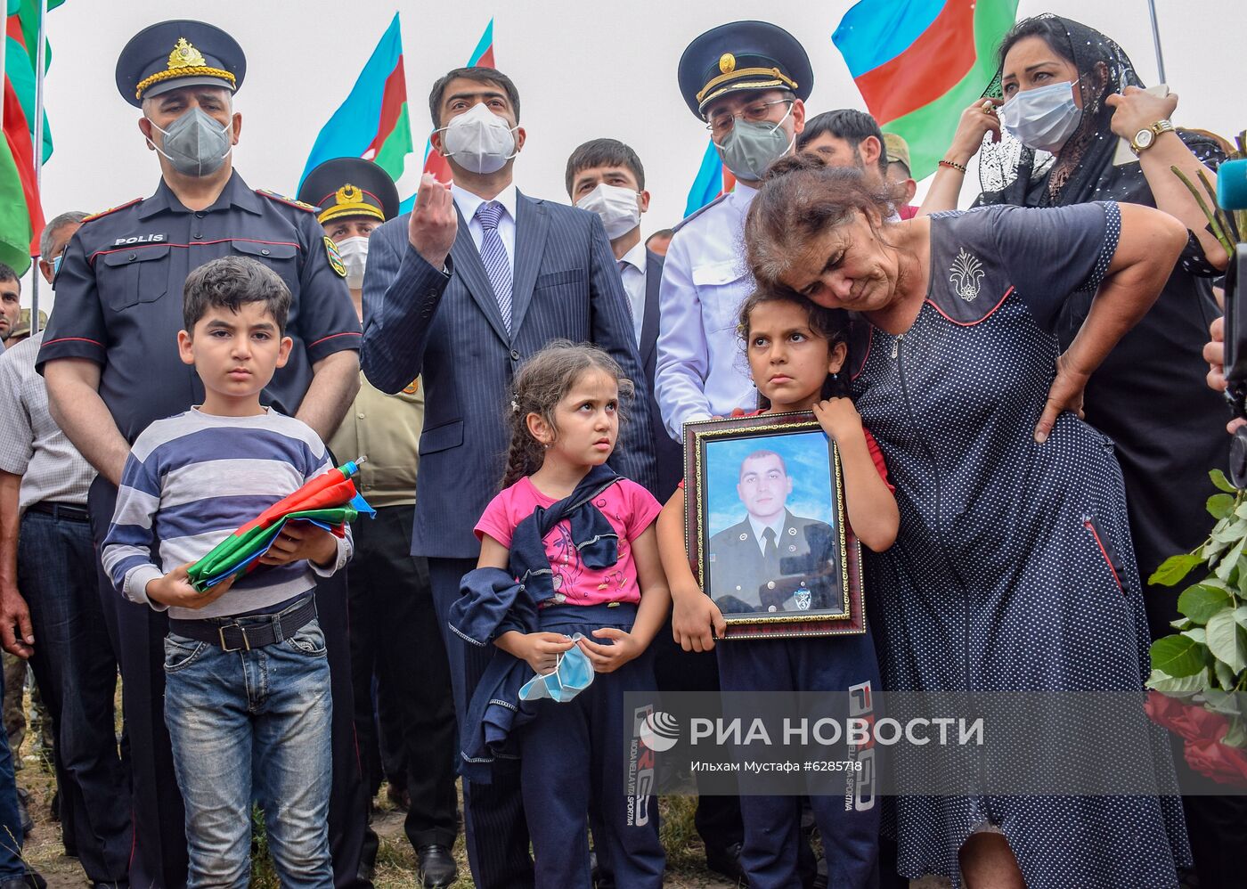 Похороны военнослужащих Азербайджана, погибших на границе с Арменией