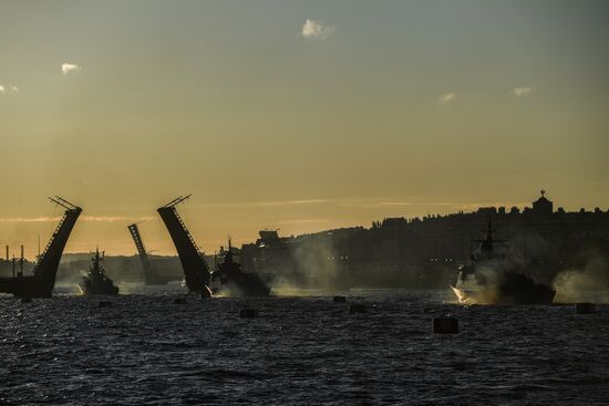 Репетиция парада в честь Дня Военно-морского флота