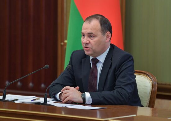 Премьер-министр РФ М. Мишустин провел переговоры с премьер-министром Белоруссии Р. Головченко 