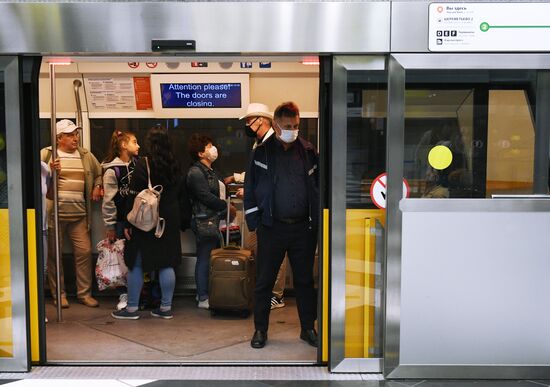 Возобновление движения поездов между терминалами в Шереметьево  