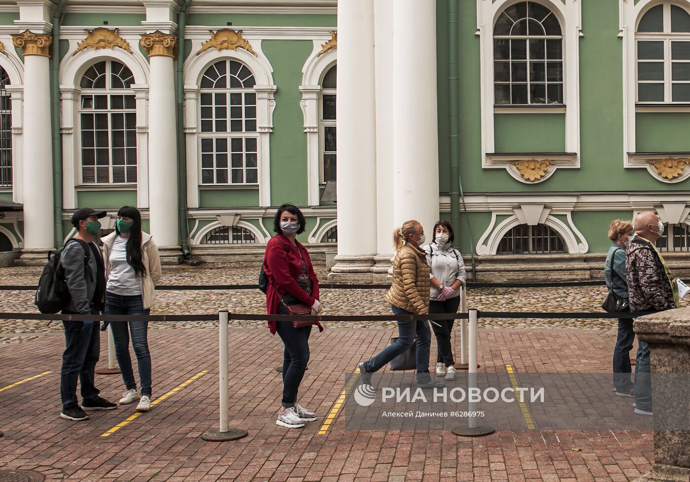 Эрмитаж возобновил работу после карантина