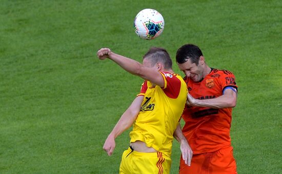 Футбол. РПЛ. Матч "Урал" — "Арсенал"