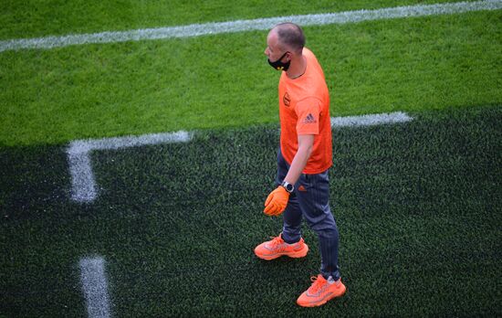 Футбол. РПЛ. Матч "Урал" — "Арсенал"