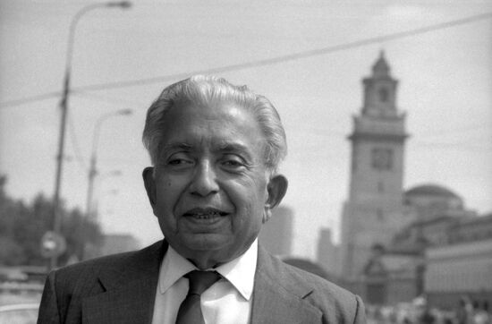 Президент общества дружбы "Шри-Ланка – СССР" господин Субасингхе