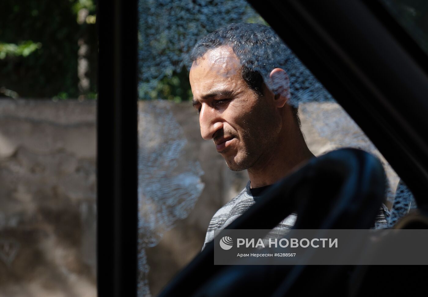 Последствия обстрела на армяно-азербайджанской границе
