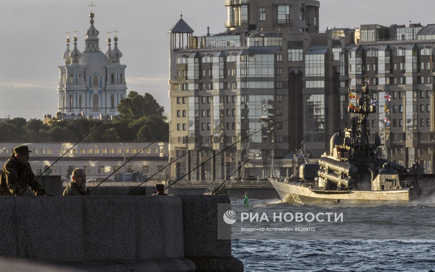 Репетиция парада в честь Дня Военно-морского флота
