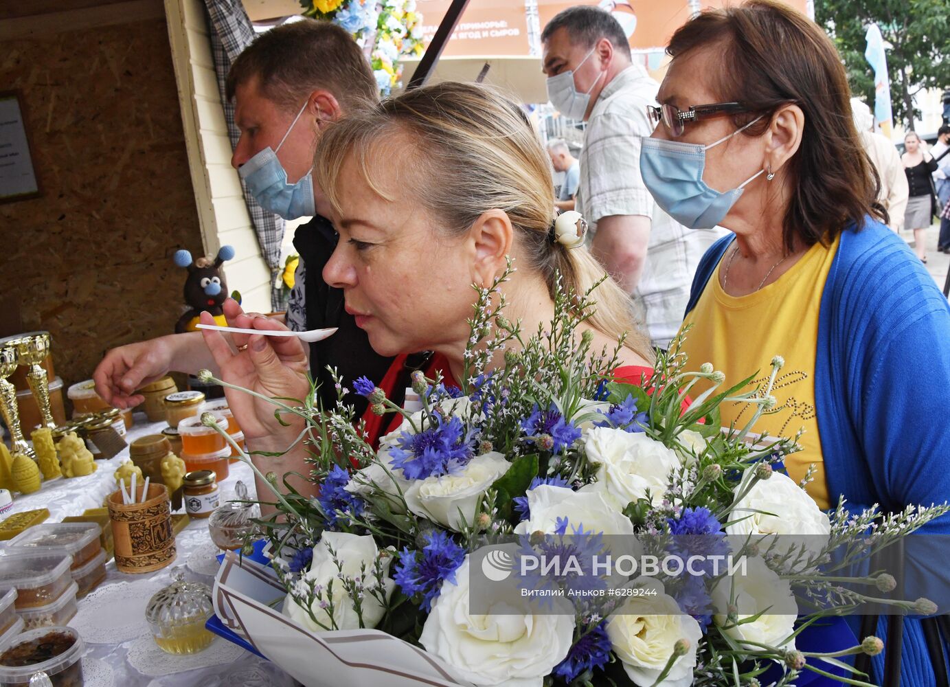 Летний фестиваль  "Сделано в Приморье: праздник ягод и сыров" 