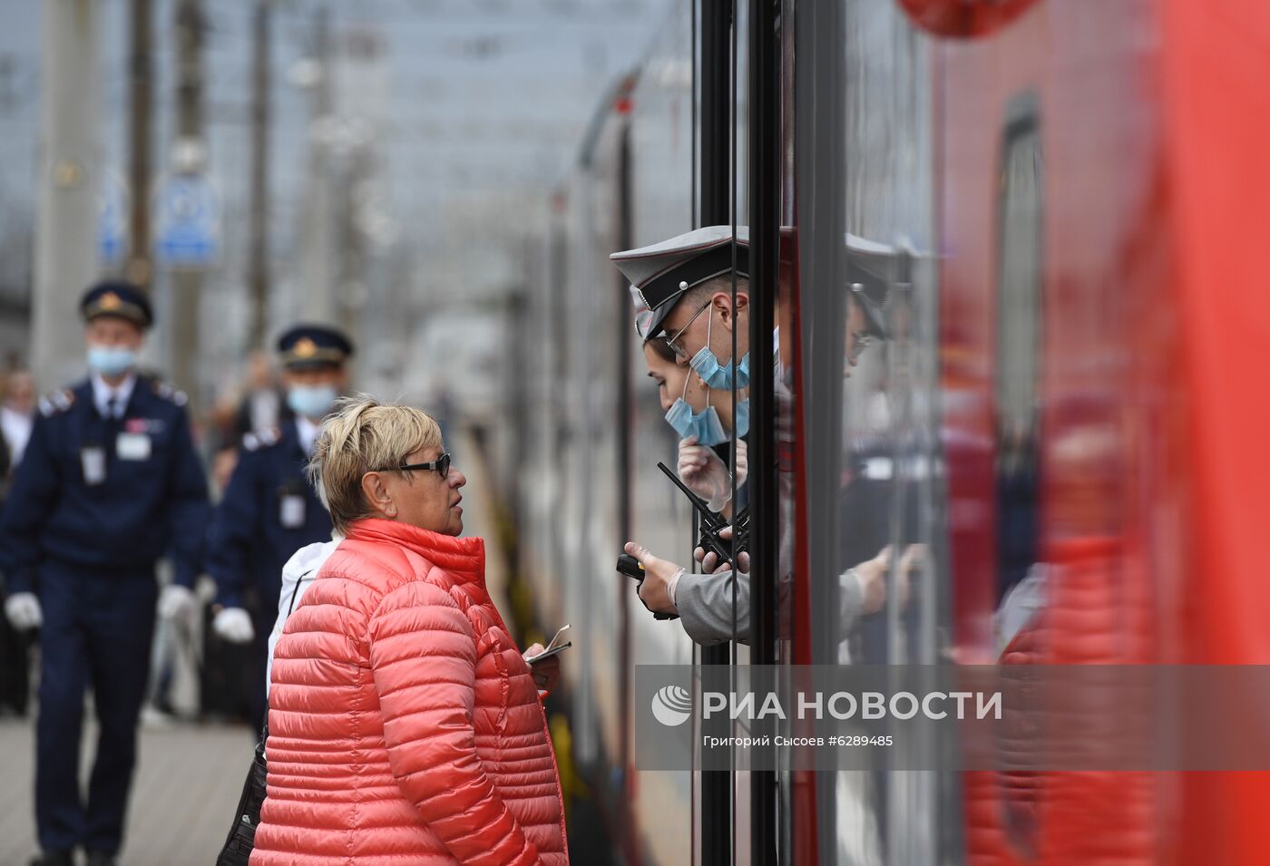 Первый рейс скоростного поезда "Ласточка" из Москвы в Кострому