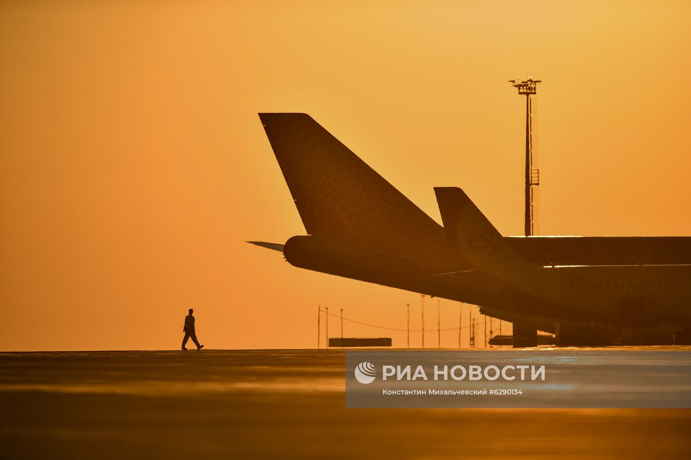 Споттинг в аэропорту Симферополя