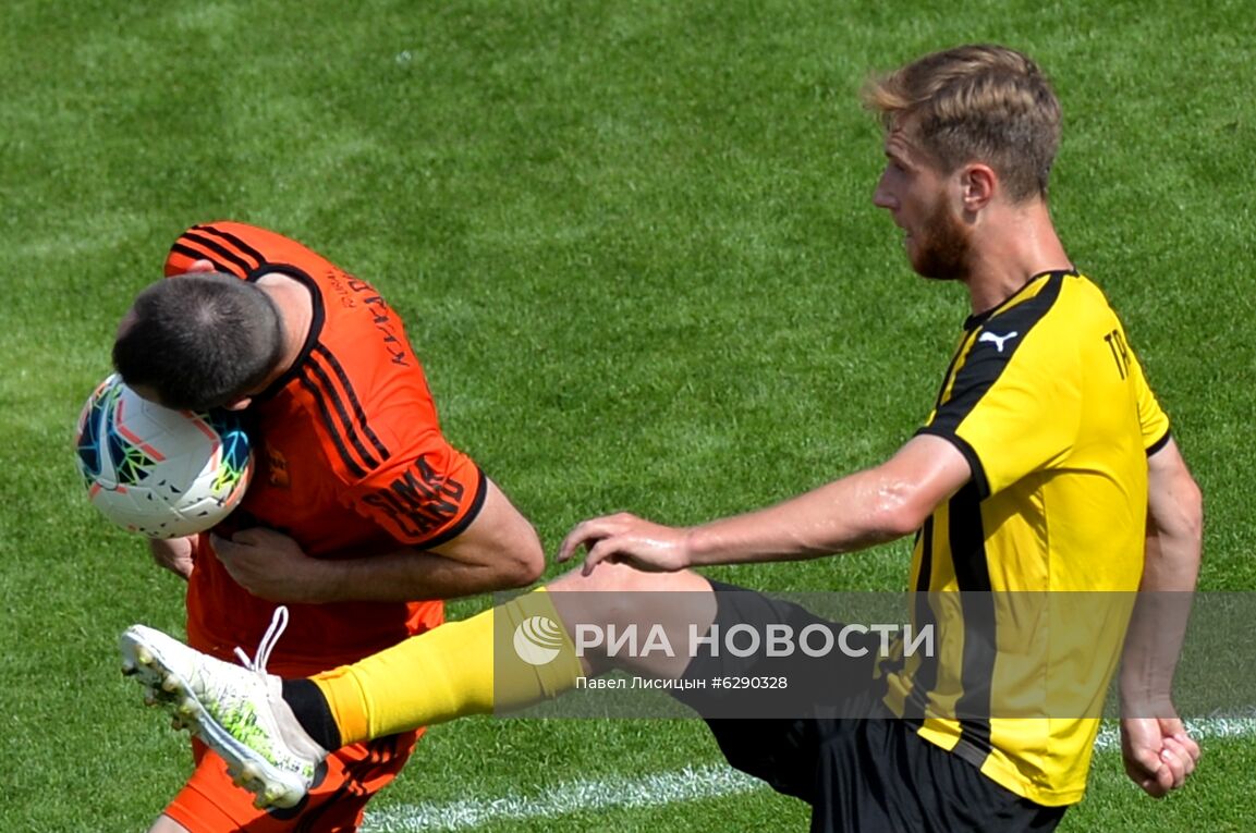 Футбол. Кубок России. Матч "Урал" — "Химки"