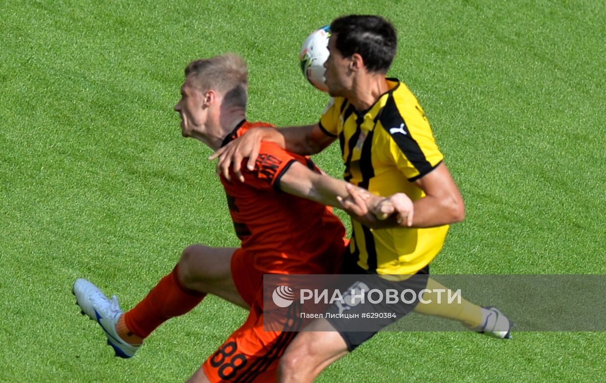 Футбол. Кубок России. Матч "Урал" — "Химки"