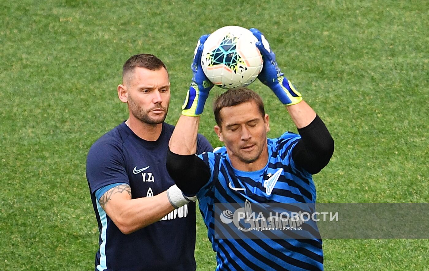 Футбол. Кубок России. Матч "Зенит" — "Спартак"