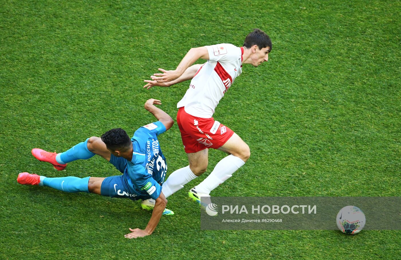 Футбол. Кубок России. Матч "Зенит" — "Спартак"