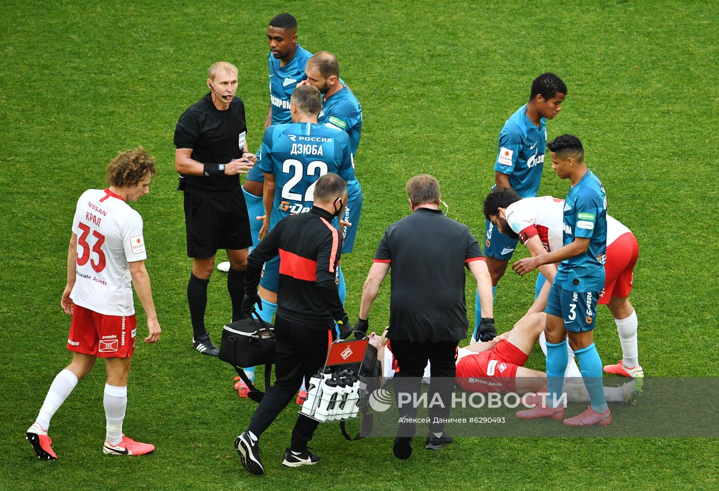 Футбол. Кубок России. Матч "Зенит" — "Спартак"