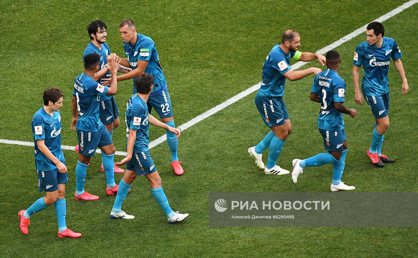 Футбол. Кубок России. Матч "Зенит" — "Спартак"