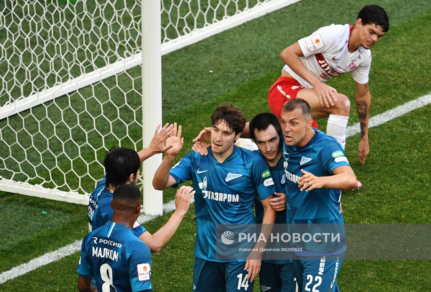 Футбол. Кубок России. Матч "Зенит" — "Спартак"