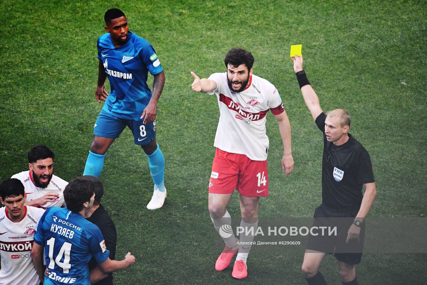 Футбол. Кубок России. Матч "Зенит" — "Спартак"