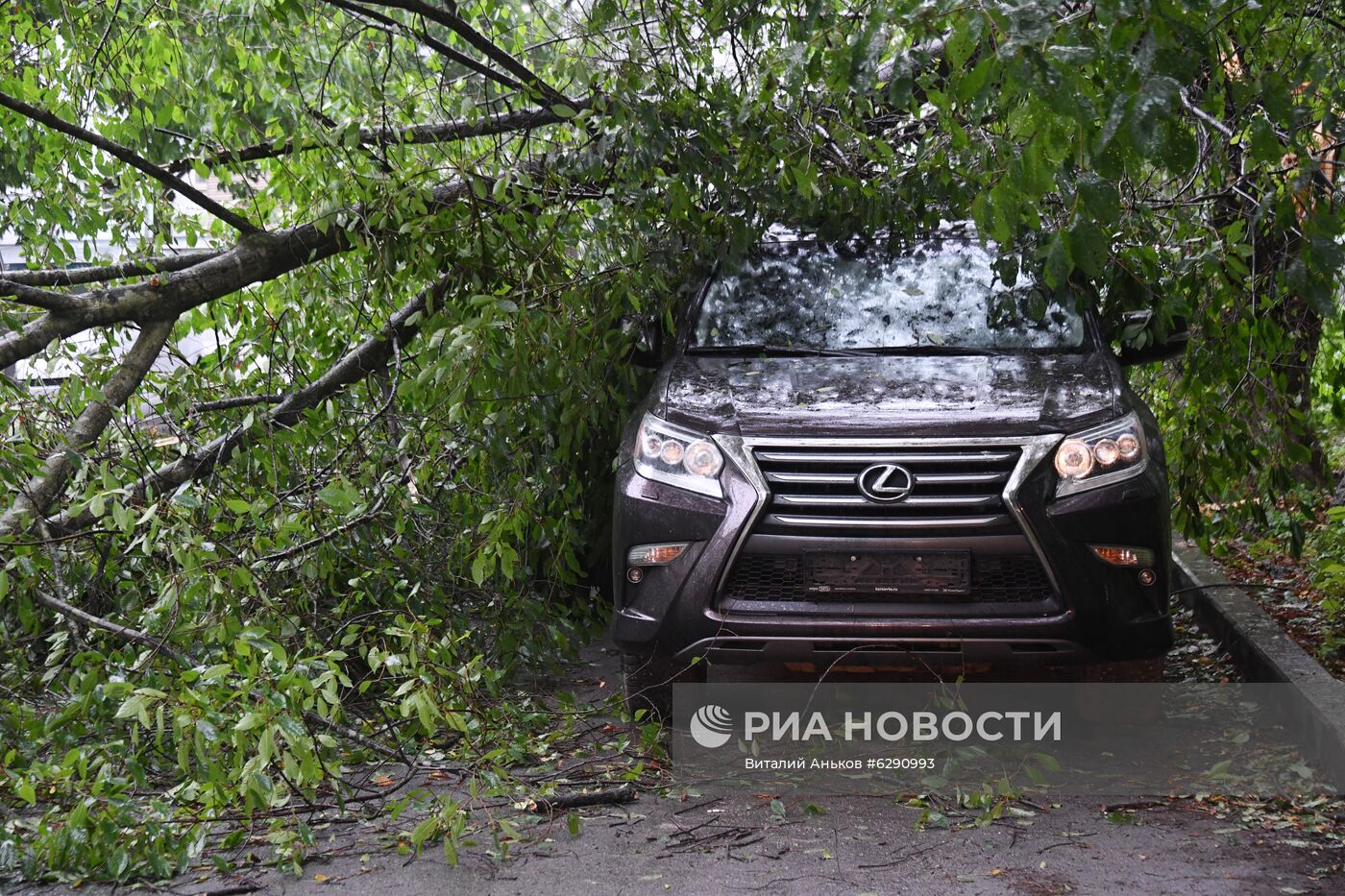 В Приморье объявлено штормовое предупреждение