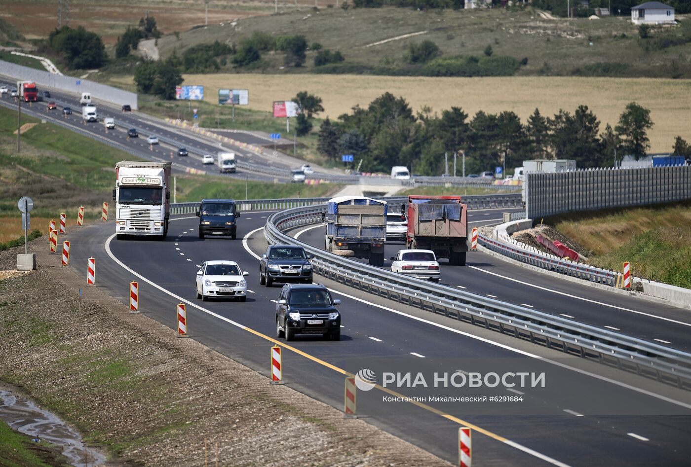 В Крыму запустили движение по "Тавриде" от Белогорска до Симферополя