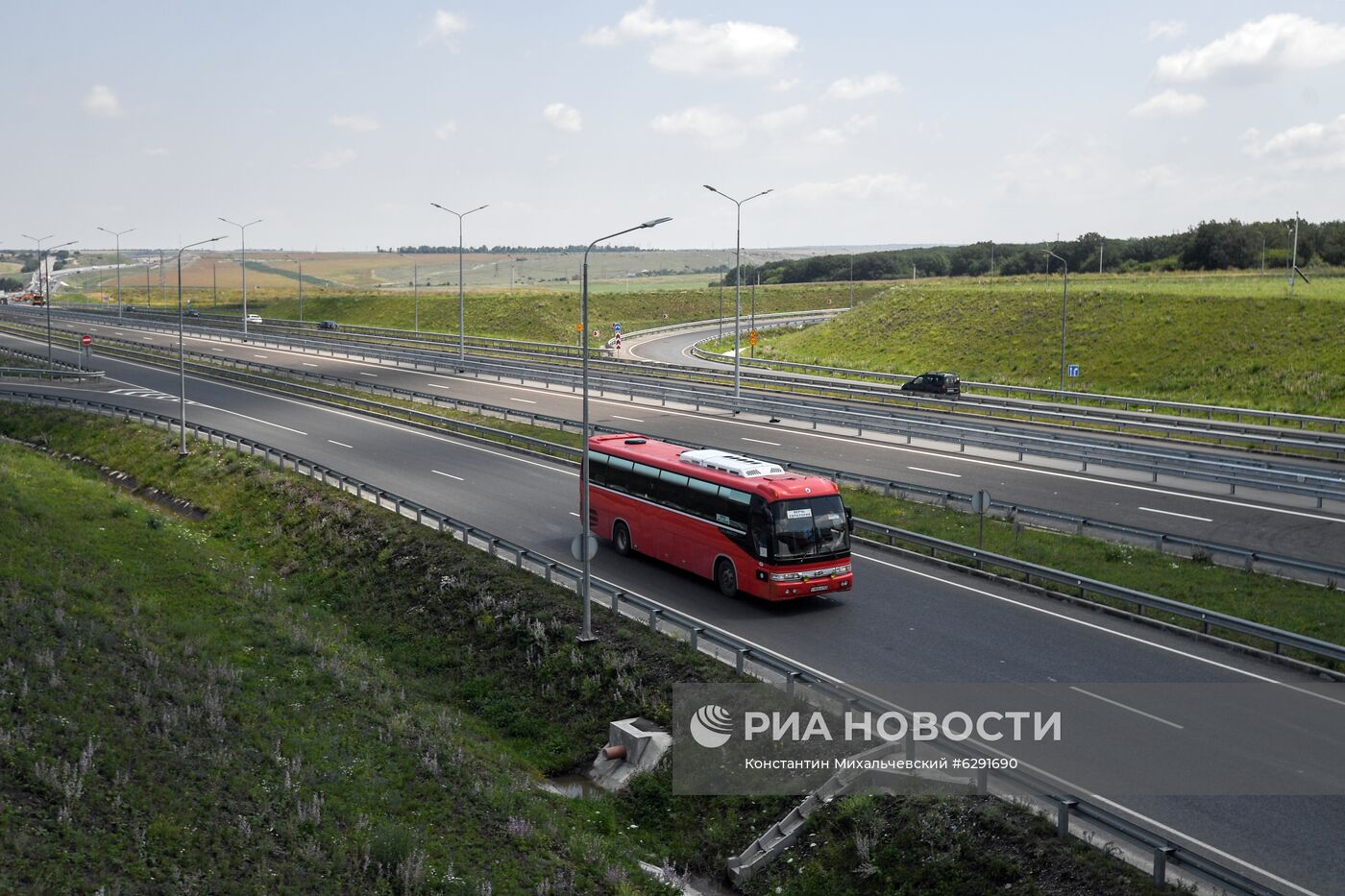 В Крыму запустили движение по "Тавриде" от Белогорска до Симферополя
