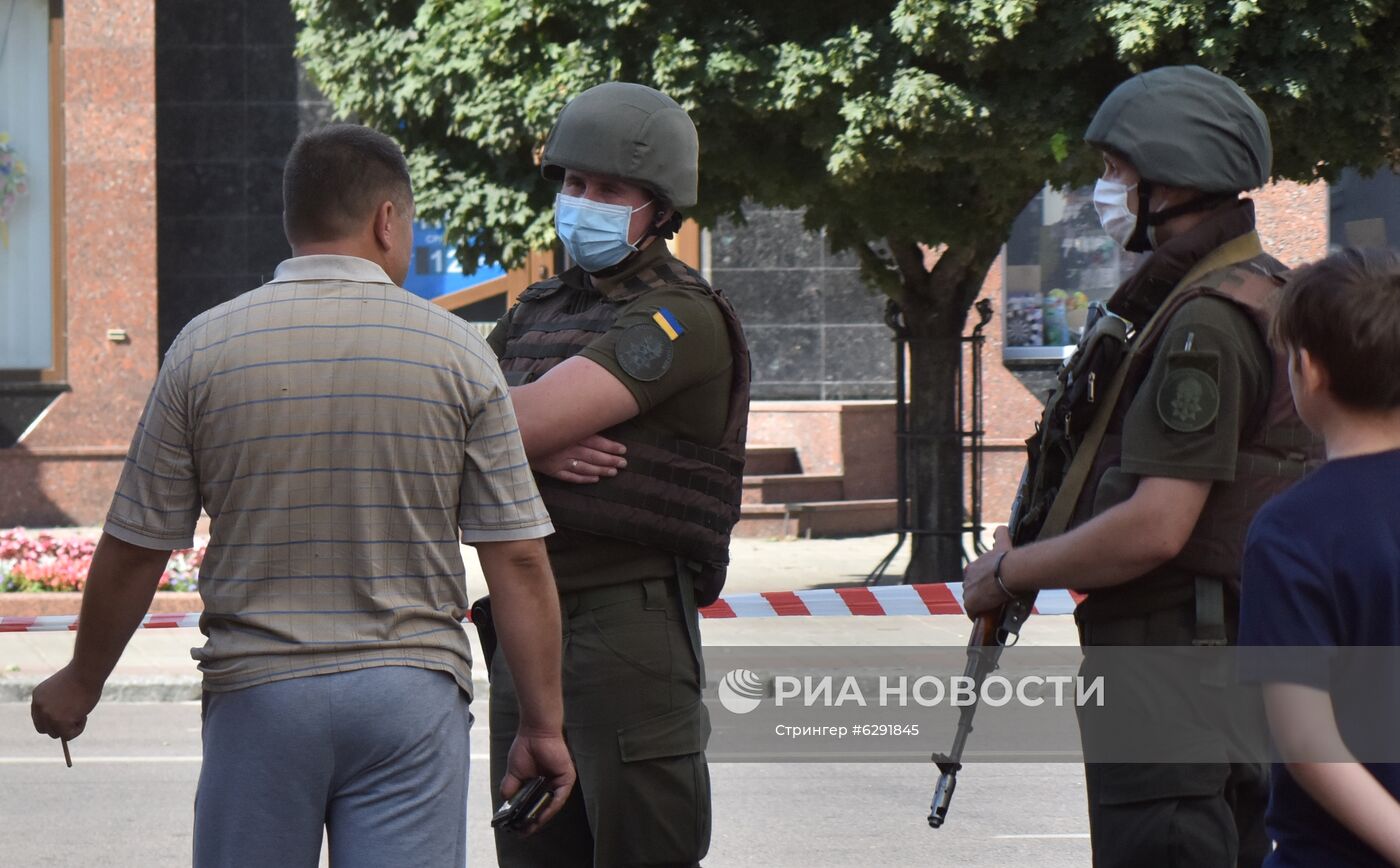 Захват заложников в Луцке