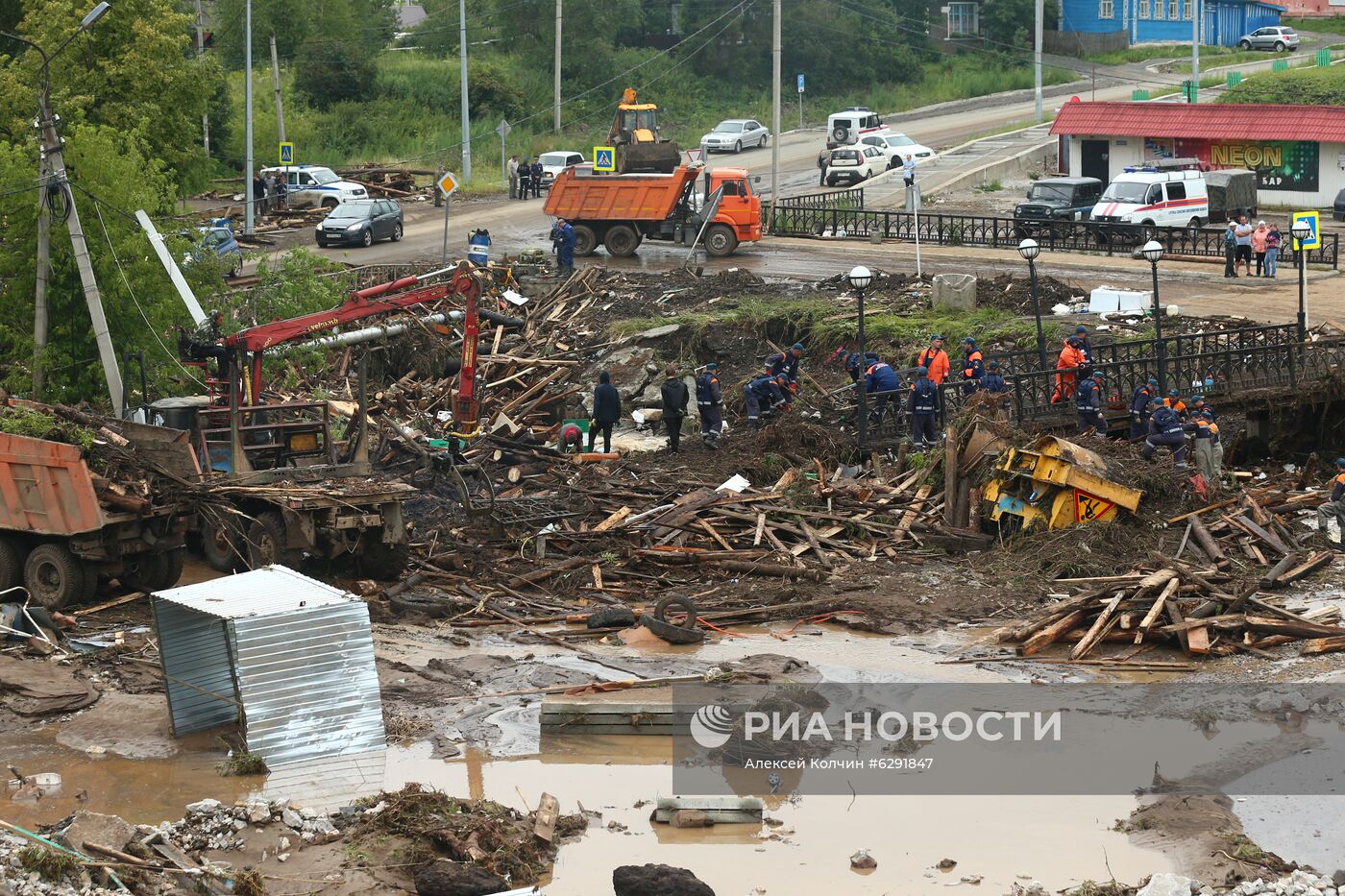 В городе Нижние Серги в Свердловской области ввели режим ЧС из-за паводка