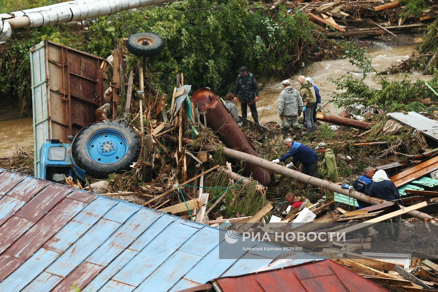 В городе Нижние Серги в Свердловской области ввели режим ЧС из-за паводка