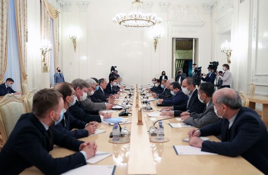 Встреча глав МИД РФ и Ирана С. Лаврова и М. Зарифа