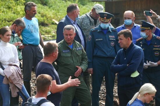 В городе Нижние Серги в Свердловской области ввели режим ЧС из-за паводка