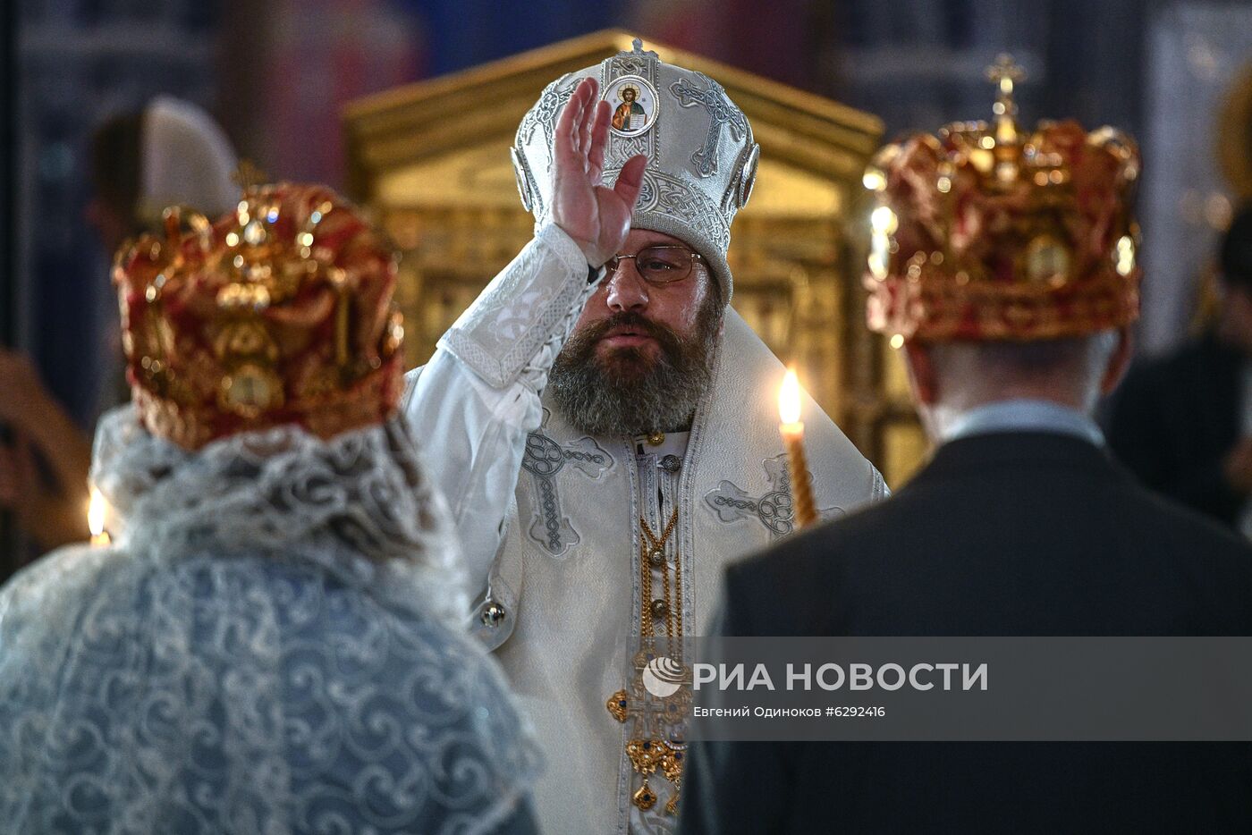 В Главном храме Вооруженных сил России провели первое венчание