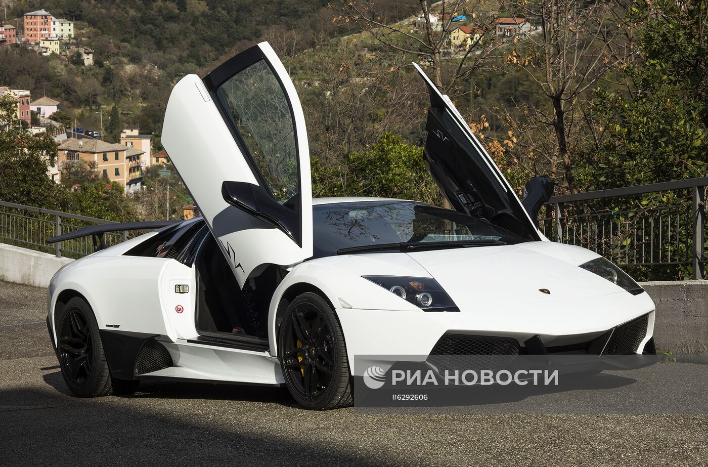 Семнадцать конфискованных автомобилей переданы в Автомобильный музей Турина