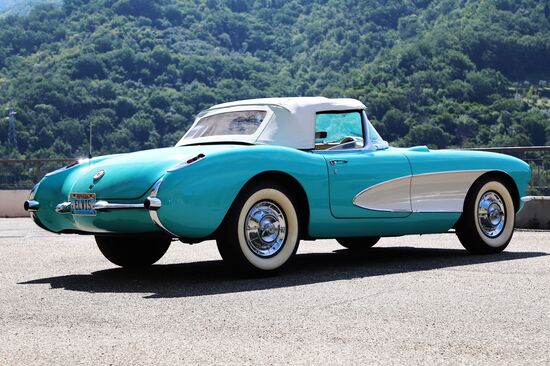 Семнадцать конфискованных автомобилей переданы в Автомобильный музей Турина