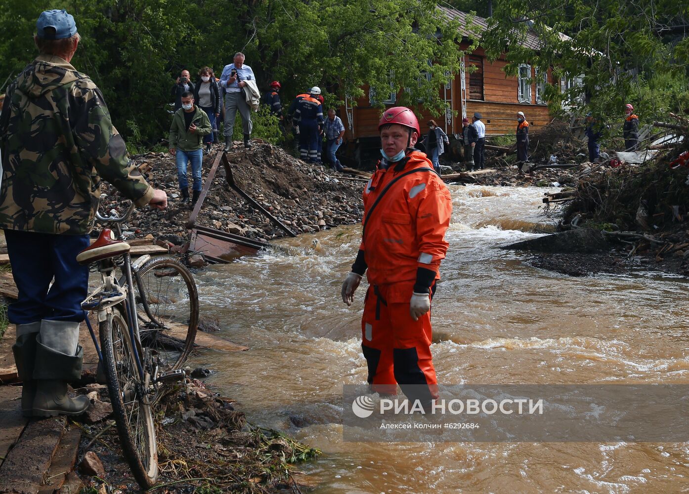 В городе Нижние Серги в Свердловской области ввели режим ЧС из-за паводка