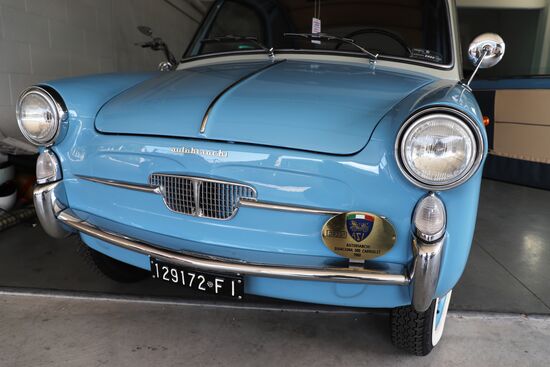 Семнадцать конфискованных автомобилей переданы в Автомобильный музей Турина