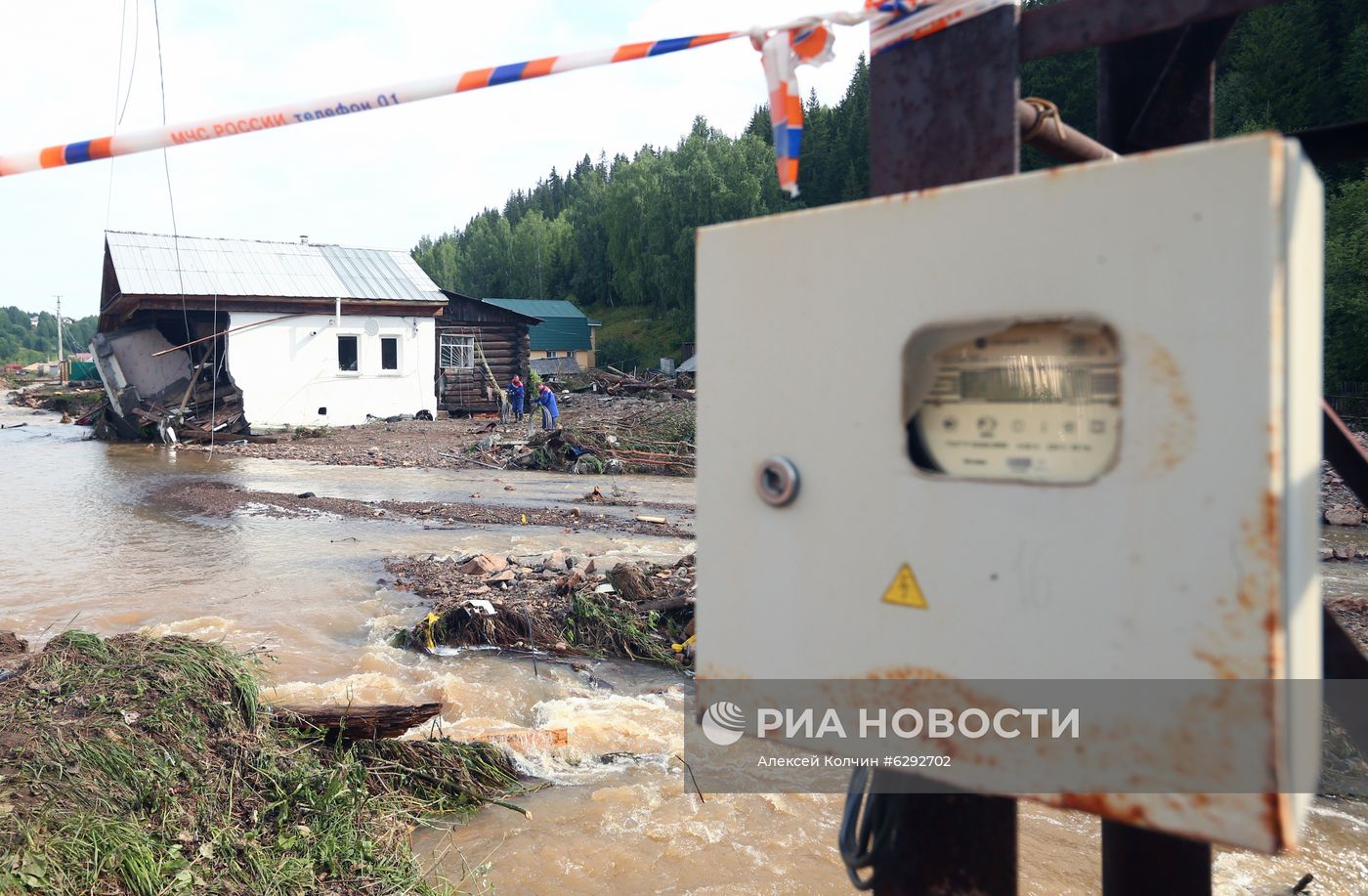 В городе Нижние Серги в Свердловской области ввели режим ЧС из-за паводка