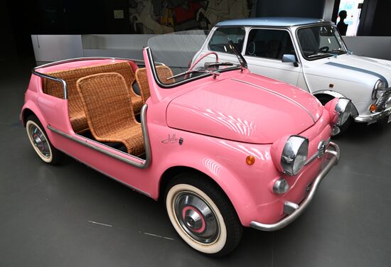 Семнадцать конфискованных автомобилей переданы в Автомобильный музей Турина