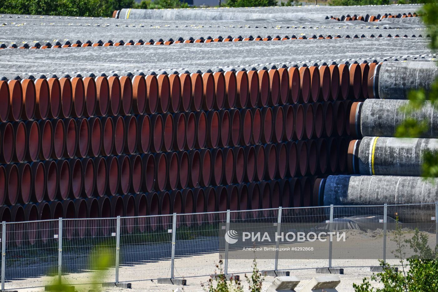 Судно-трубоукладчик "Академик Черский"