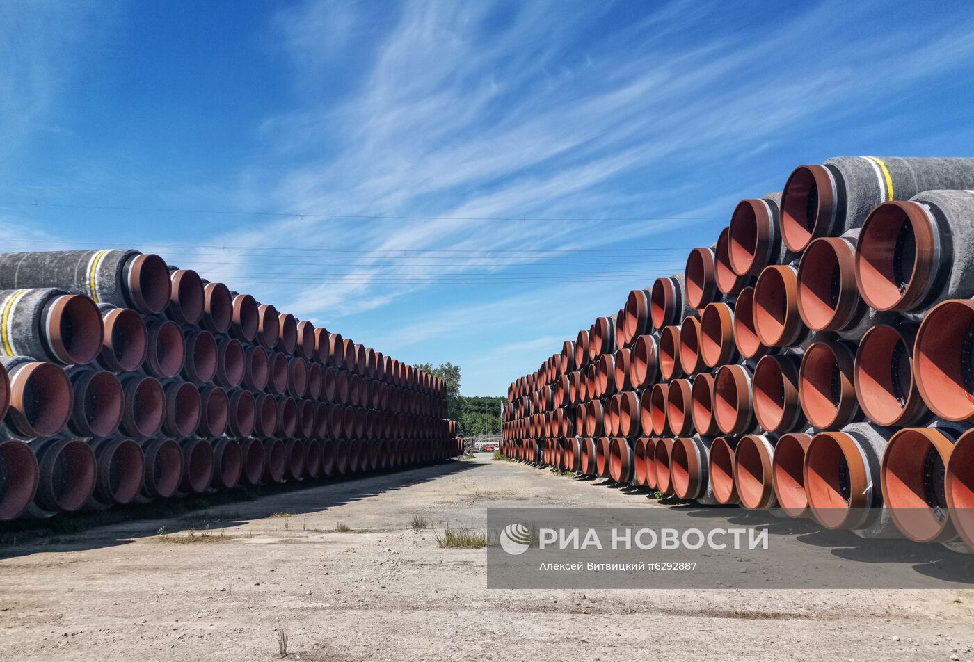 Судно-трубоукладчик "Академик Черский"