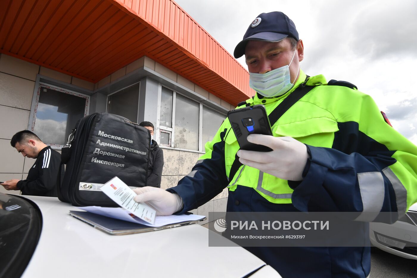 Рейд по проверке такси в Москве