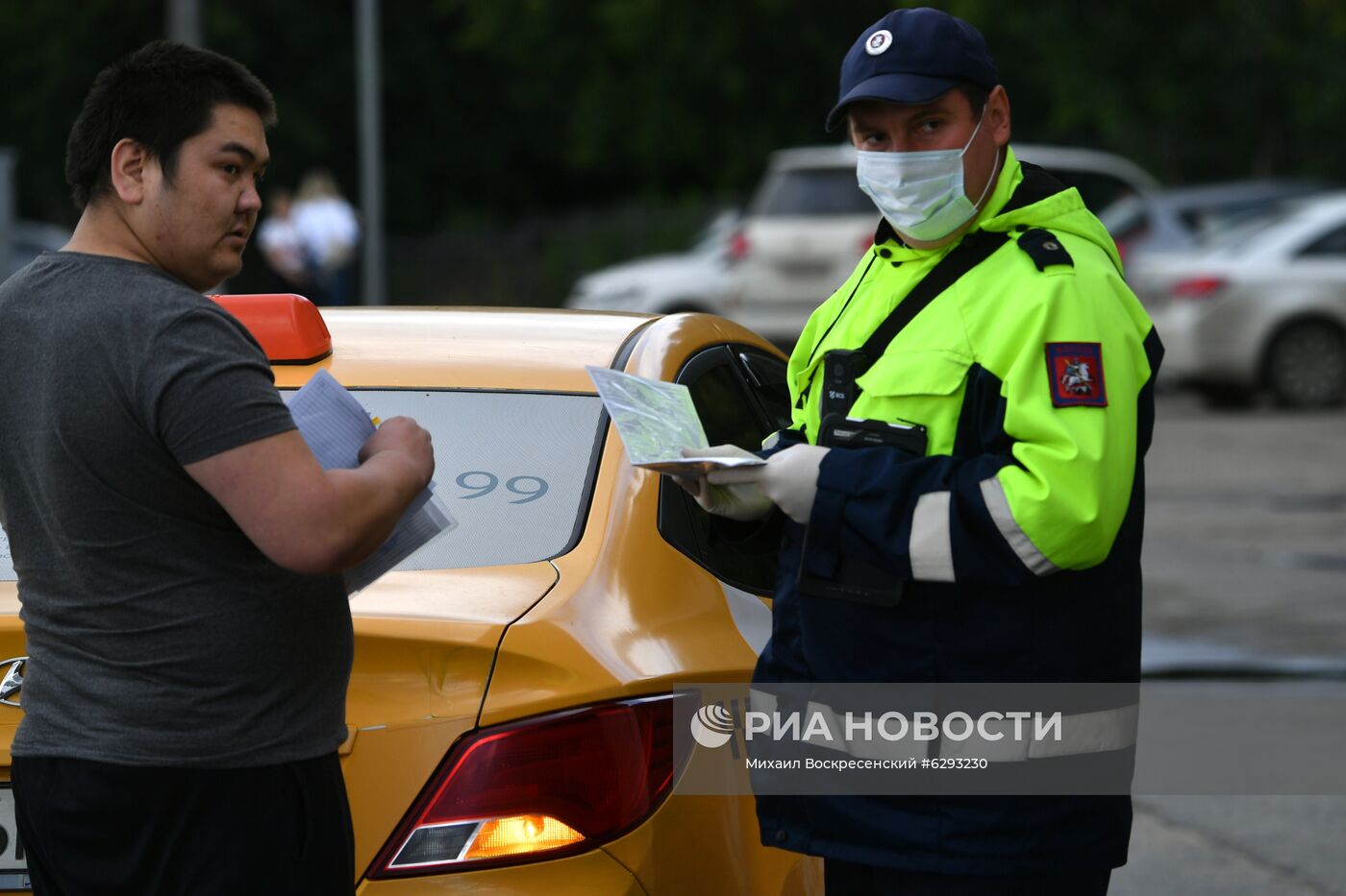 Рейд по проверке такси в Москве