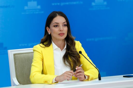 Брифинг главы Ростуризма З. Догузовой