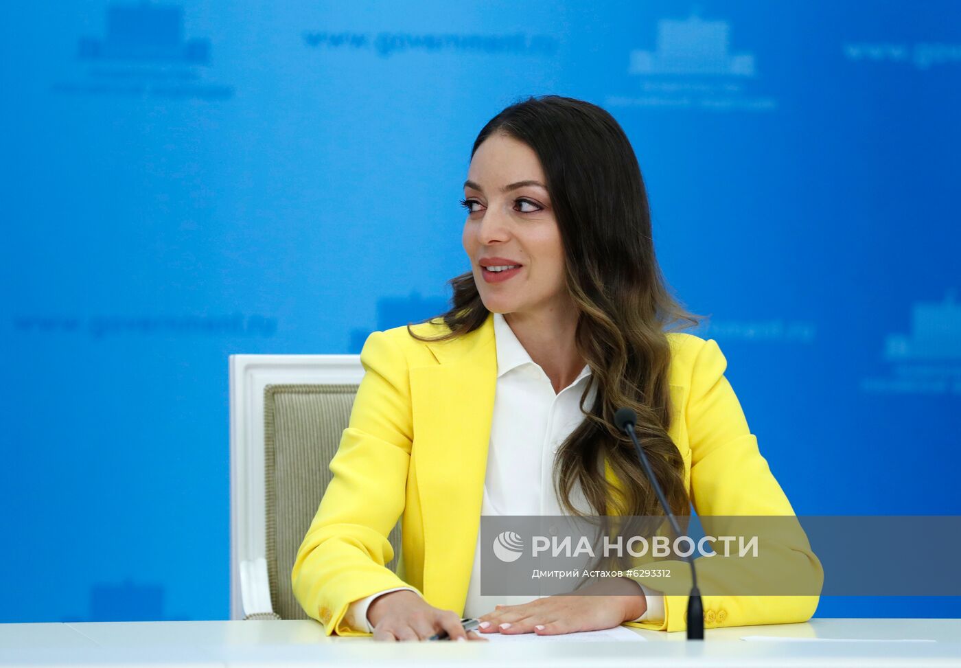 Брифинг главы Ростуризма З. Догузовой