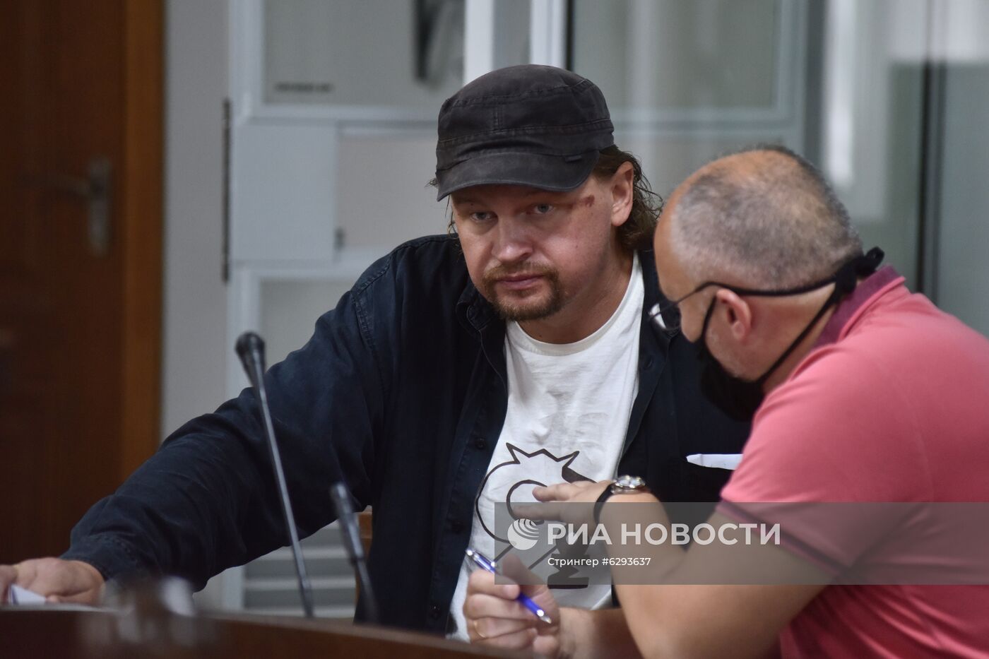 Суд арестовал захватившего заложников в Луцке М. Кривоша