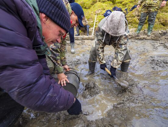Скелет взрослого мамонта нашли на Ямале