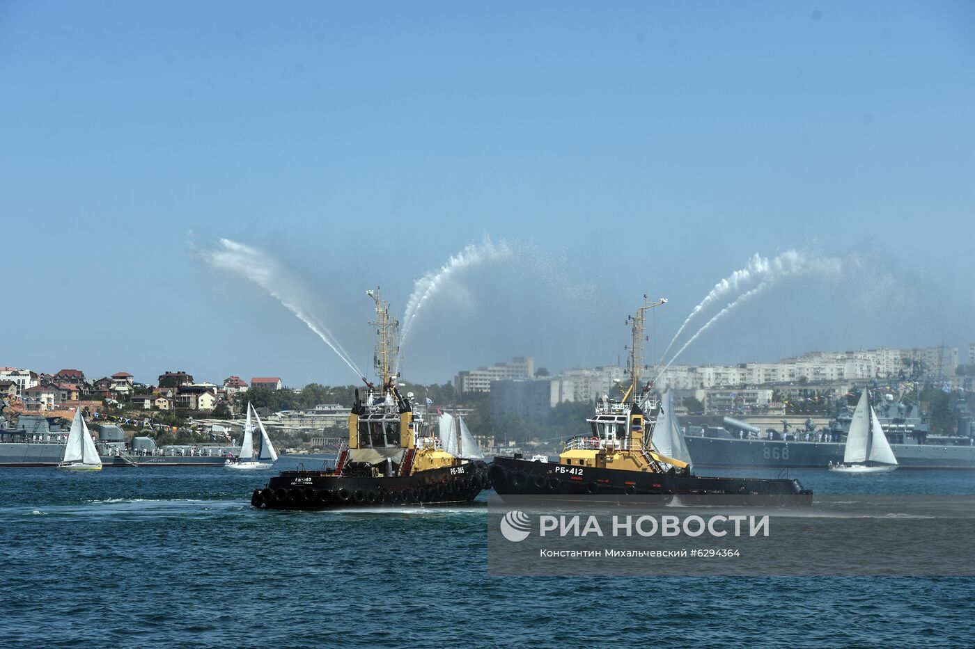 Генеральная репетиция парада в честь Дня ВМФ в городах России