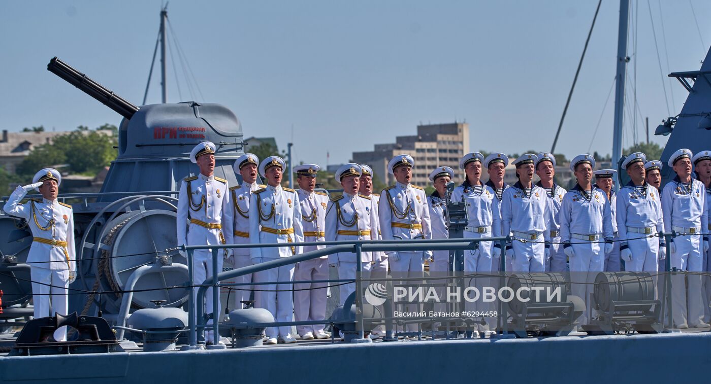 Генеральная репетиция парада в честь Дня ВМФ в городах России