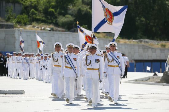 Генеральная репетиция парада в честь Дня ВМФ в городах России