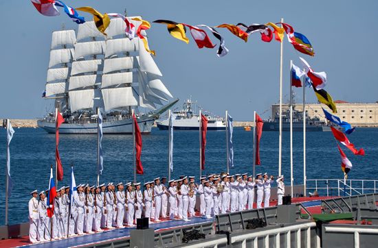 Генеральная репетиция парада в честь Дня ВМФ в городах России